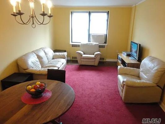 Sold by Madeleine Realty Ltd. | media 22