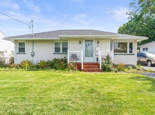 26 Knapp Ave, Rochester, NY 14609