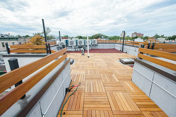 Rented by Fiddler Realty | media 41