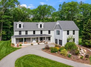 42 North St, Norfolk, MA 02056