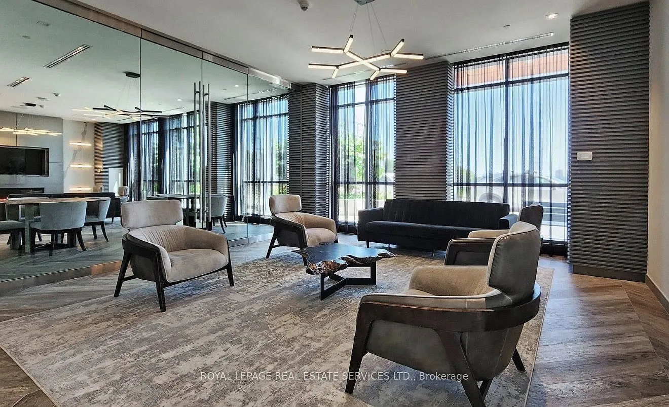 2 bed, $2,400 — Photo 2