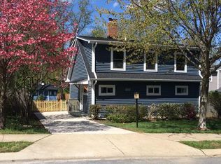 5705 Crawford Dr, Rockville, MD 20851