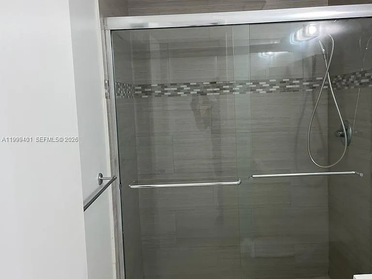 454 Lakeview Dr #2 — Photo 12
