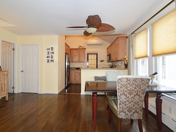 5th image of 117 Coolidge Ave