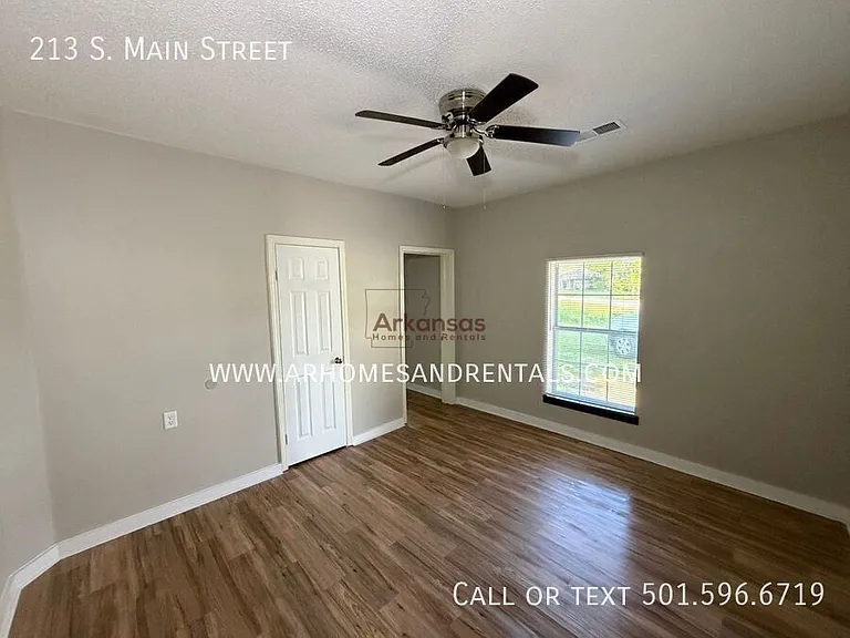 213 S Main St — Photo 9