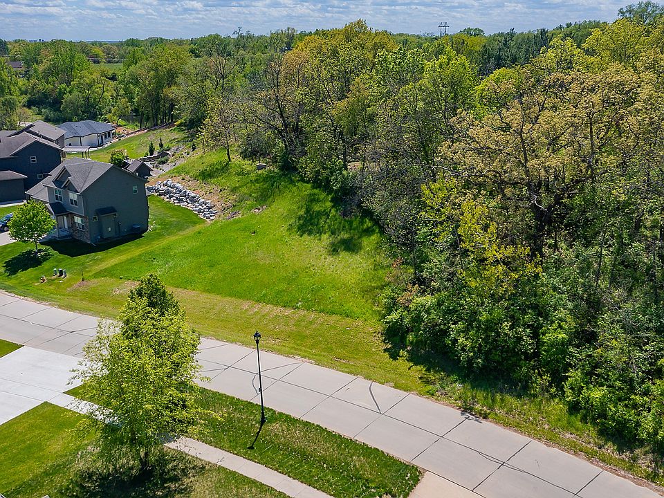 1st image of 5623 Arbor Lake Dr