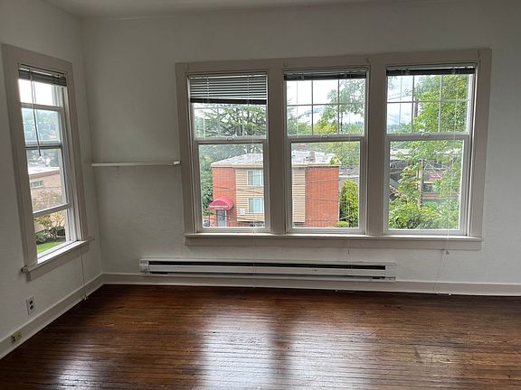 4th image of 4755 22nd Ave NE #4