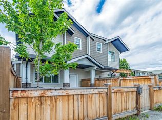 782 Coopland Cres #1, Kelowna, BC V1Y 2V1