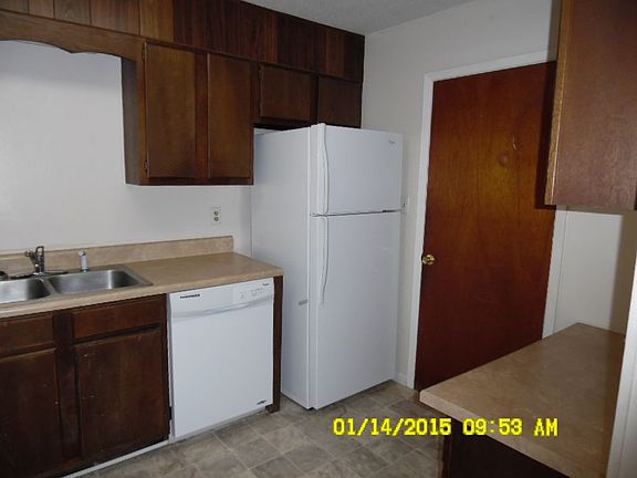 2nd image of 152 Scottwood Dr #16