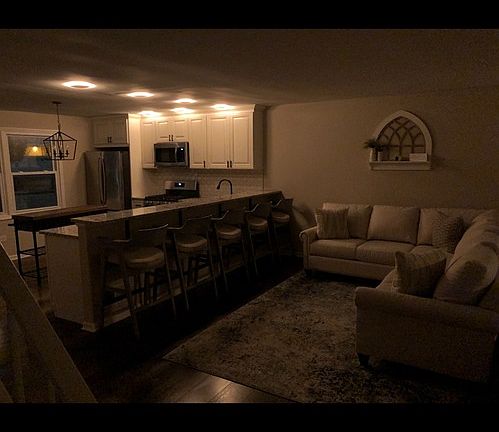 5th image of 16551 Sharon Ct