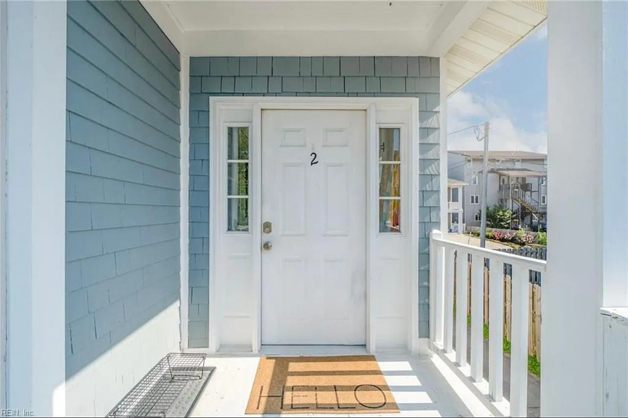 1338 W Ocean View Ave — Photo 2