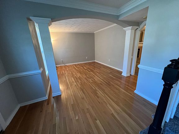5th image of 205 Albemarle Dr