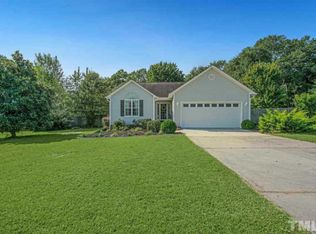 120 Parrish Farm Ln, Benson, NC 27504
