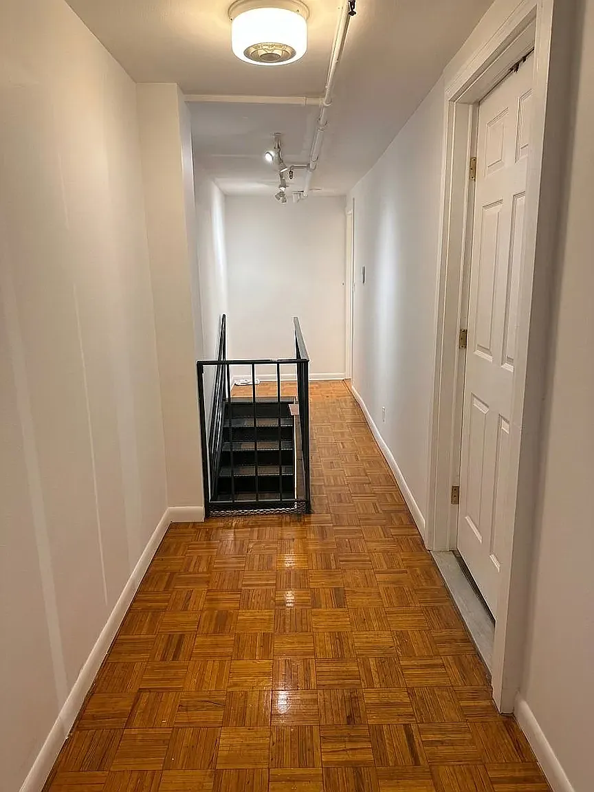 466 Eighth Street — Photo 3