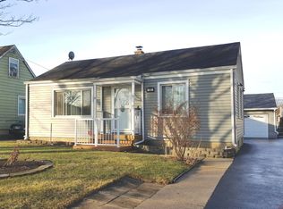 30 N Addison Ave, Villa Park, IL 60181