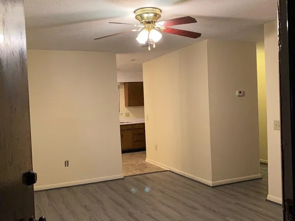 251 Rast St APT C8, Sumter, SC 29150