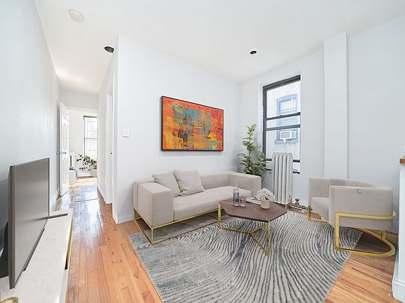2nd image of 70 W 109th St #54A
