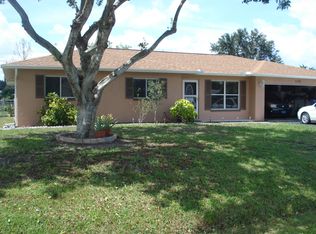 135 Kirtland Dr, Naples, FL 34110