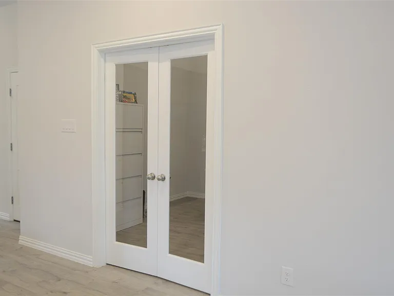 11441 White River Dr — Photo 6