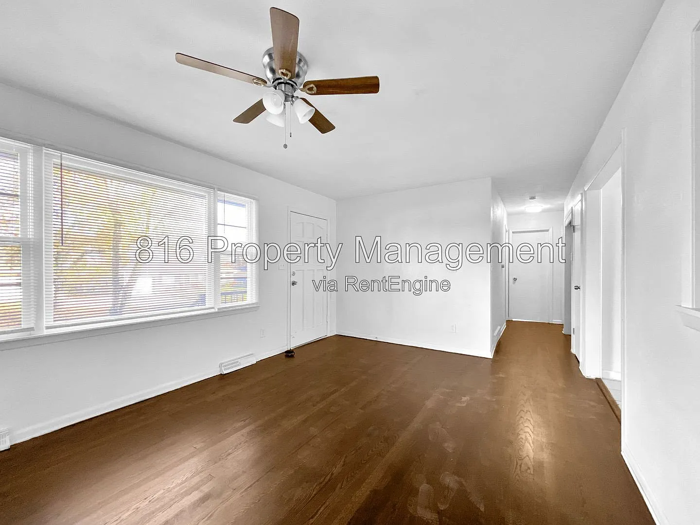 4 bed, 2.0 bath, 1500 sqft, $1,650 — Photo 2