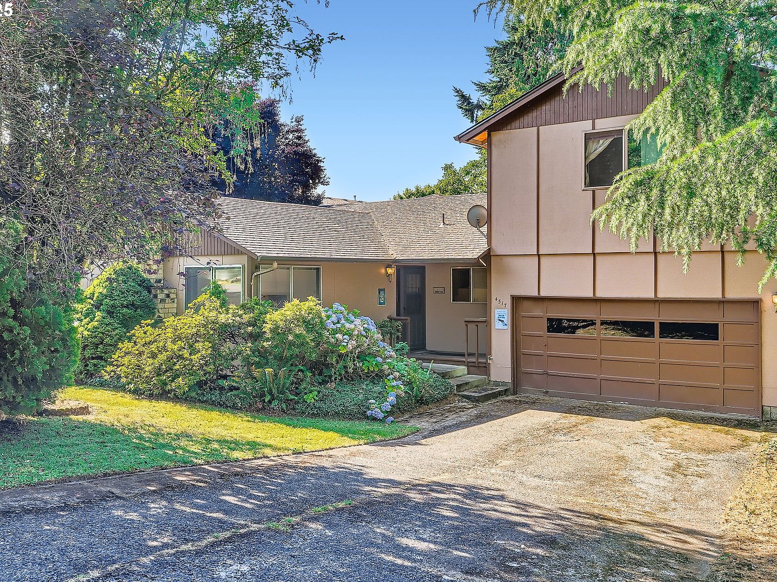 値下げ不可　house on the hill_ Parent Bag_Tile 値下げ不可 house on the hill_ Parent Bag_Tile house on the