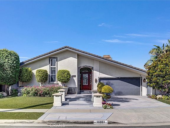 2nd image of 16931 Fairfield Cir