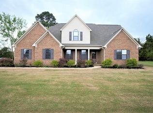121 Angus Dr, Tupelo, MS 38804
