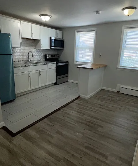 216 Chestnut St — Photo 2