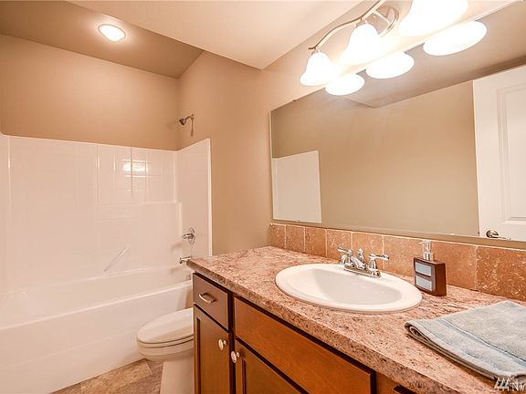 4th image of 3410 W 34th Ave