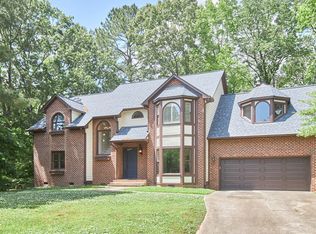 2416 Shallowford Ln, Chapel Hill, NC 27517
