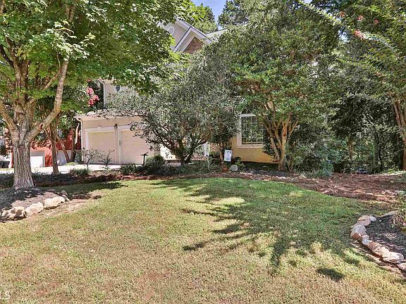 4th image of 138 Ardenlee Dr