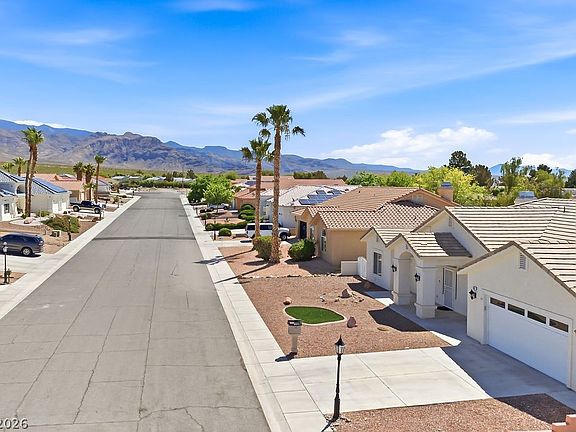 4th image of 3571 E Vineyard Dr N