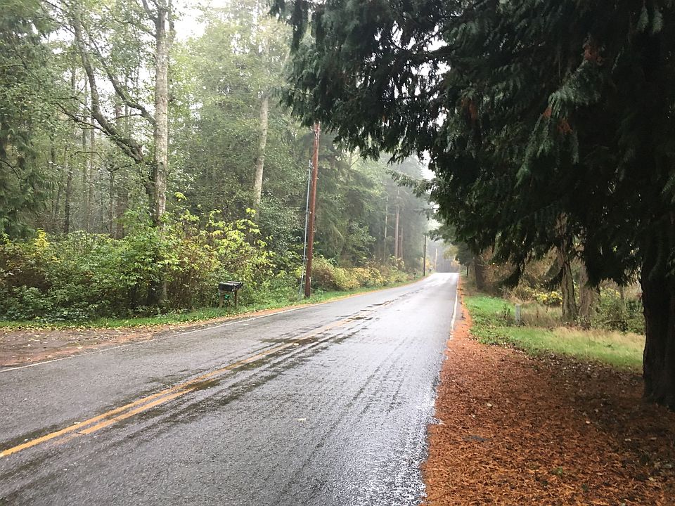 2nd image of 30 W Welcher Rd