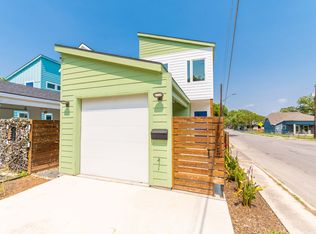 1755 E Crockett St, San Antonio, TX 78202