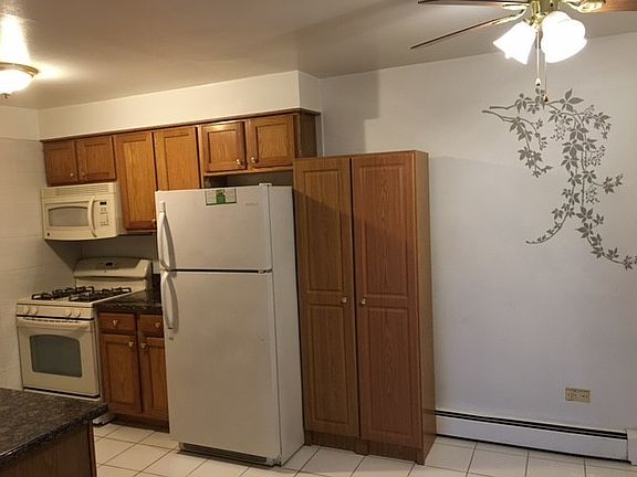 5th image of 9440 S 79th Ct APT 3NW