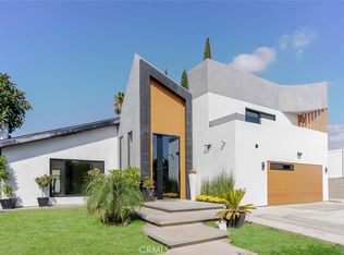 10861 Lindley Ave, Granada Hills, CA 91344