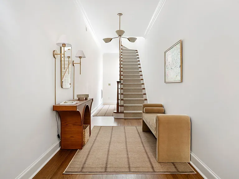 38 Elliott St — Photo 8