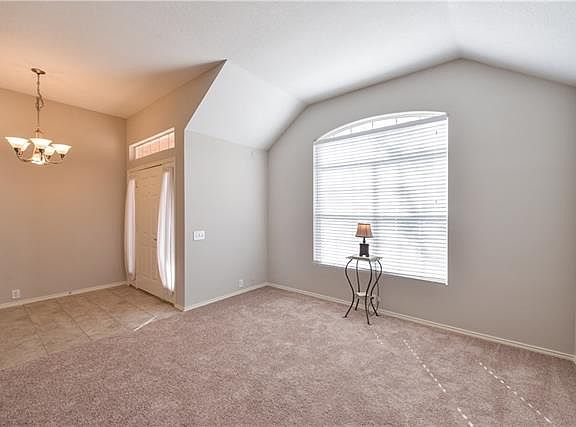 3rd image of 7917 Old Hickory Dr