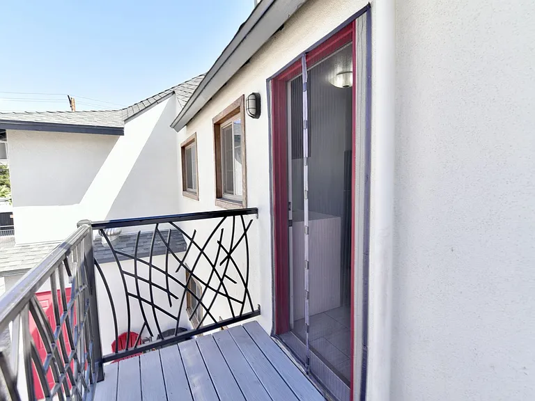 1003 E Clark Ave — Photo 19