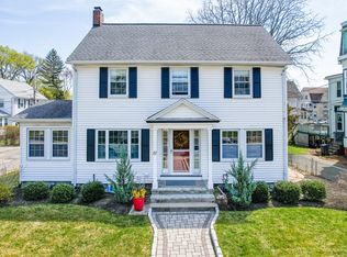 87 Cottage St, Melrose, MA 02176