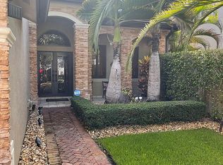 3834 SW 156th Ct, Miami, FL 33185