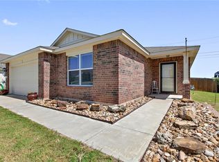311 Pack Horse Dr, Bastrop, TX 78602
