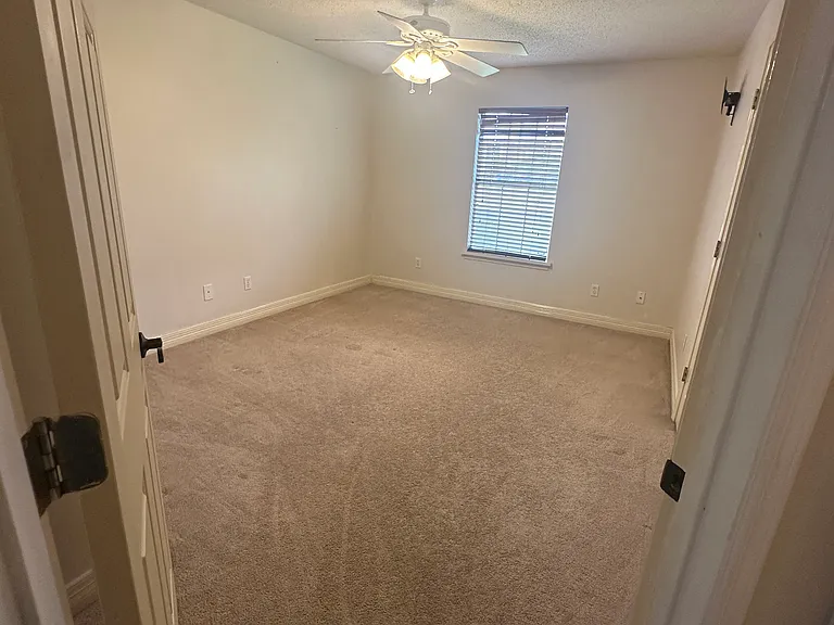 1071 Cassidy Ln — Photo 14