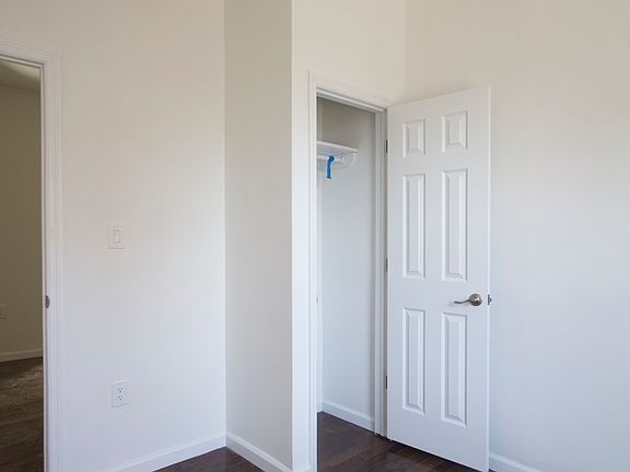 2nd image of 586 Marcy Ave APT 1