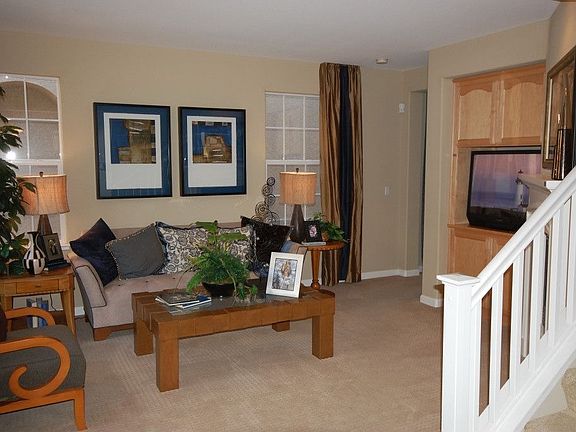 4th image of 5040 Whins Ct