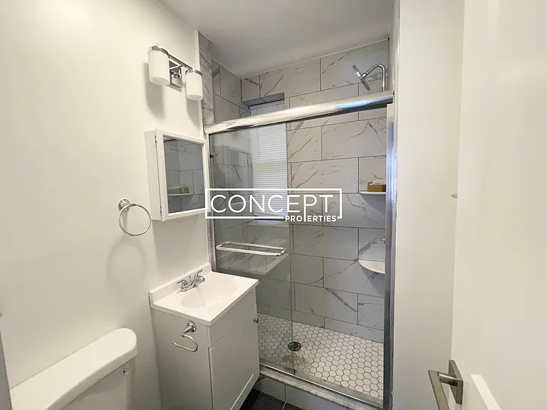 81 Park Dr #5CP — Photo 12
