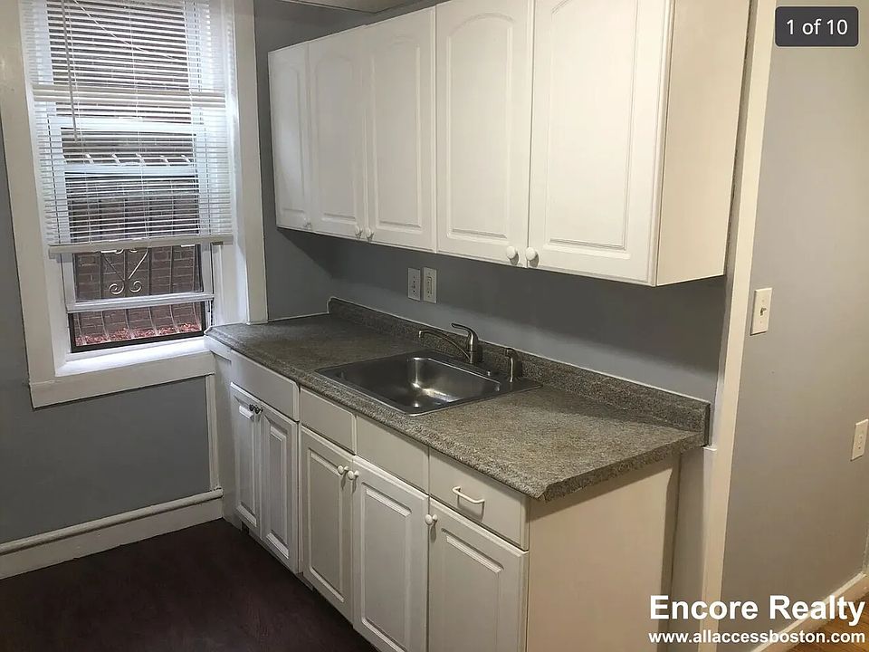 1st image of 352 Riverway APT 7