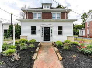 3223 Market St FLOOR 1, Camp Hill, PA 17011
