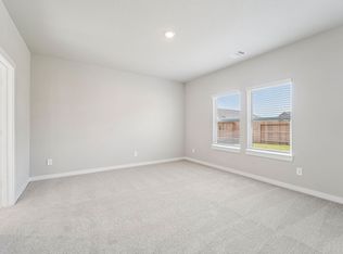 8403 Rio Spring Dr, Mont Belvieu, TX 77523