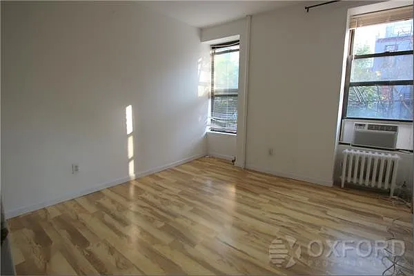 Rented by Oxford Property Group | media 7